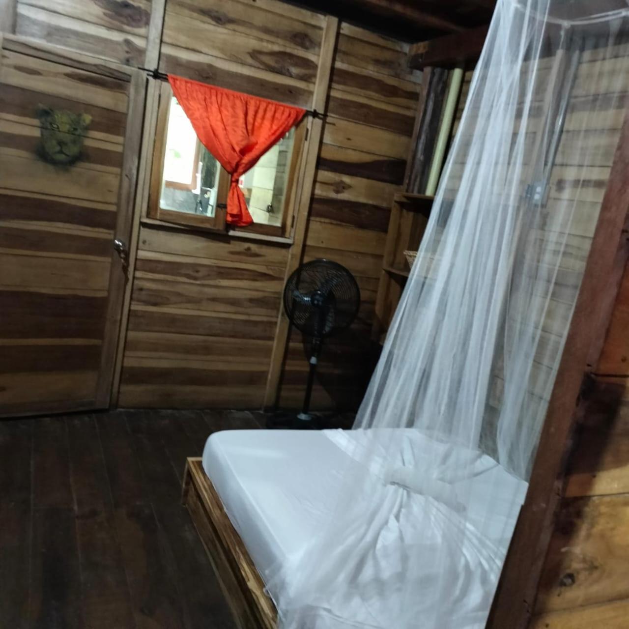 The Mompe Beach Hostal La Poza Εξωτερικό φωτογραφία