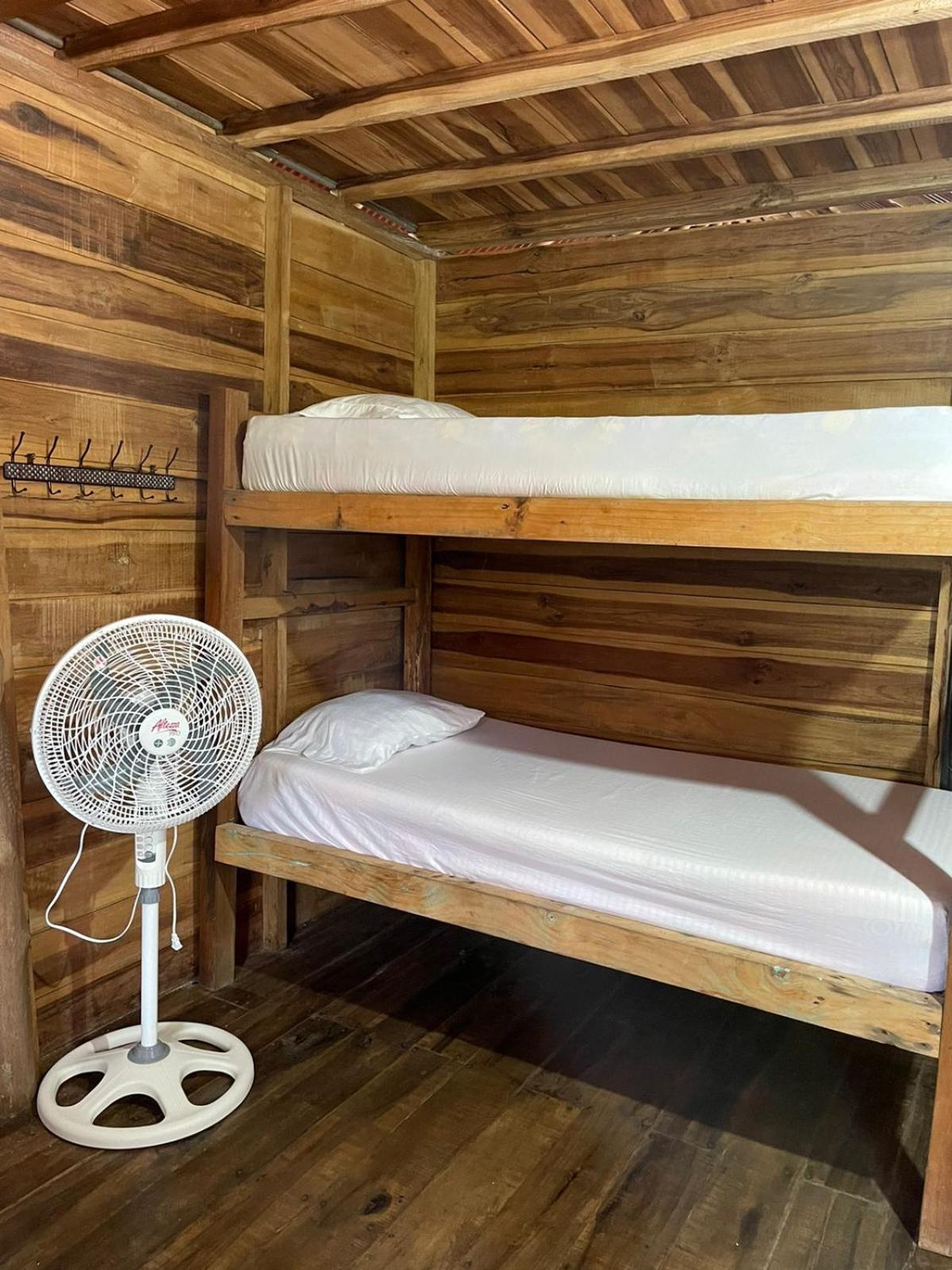 The Mompe Beach Hostal La Poza Εξωτερικό φωτογραφία
