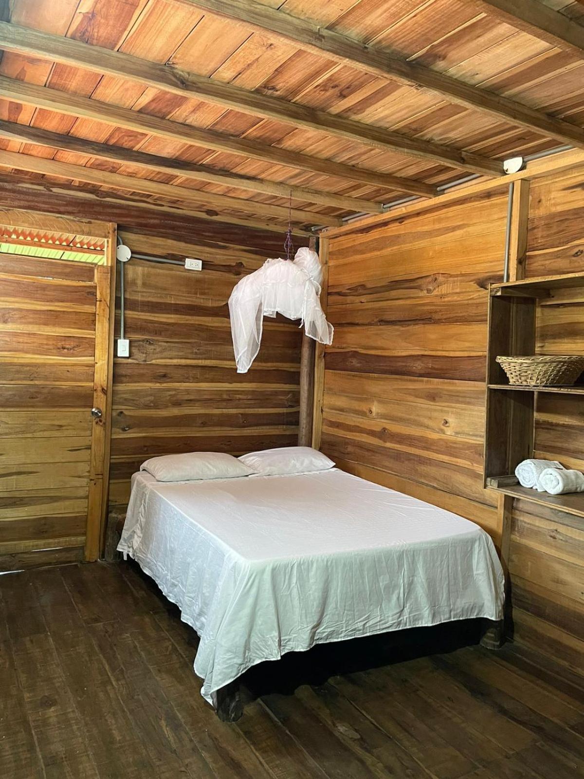 The Mompe Beach Hostal La Poza Εξωτερικό φωτογραφία