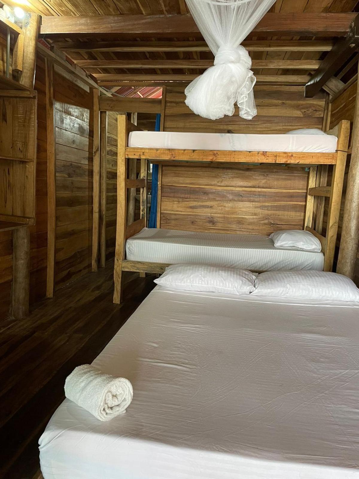 The Mompe Beach Hostal La Poza Εξωτερικό φωτογραφία