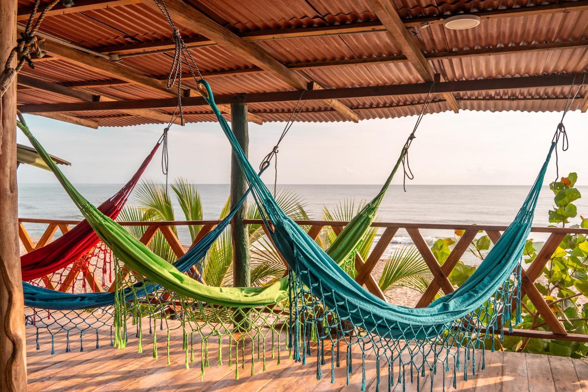 The Mompe Beach Hostal La Poza Εξωτερικό φωτογραφία