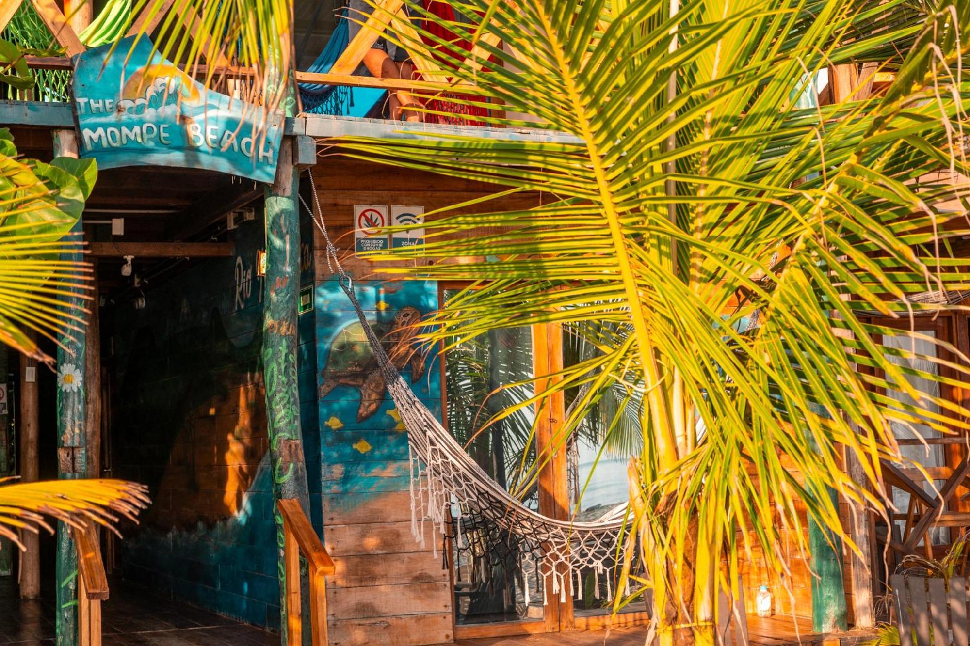 The Mompe Beach Hostal La Poza Εξωτερικό φωτογραφία